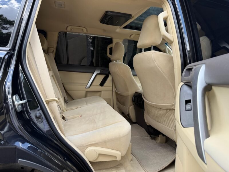 2017 Toyota Landcruiser Prado J150 TX – 2700cc Petrol, Automatic, 7-Seater SUV in Nairobi