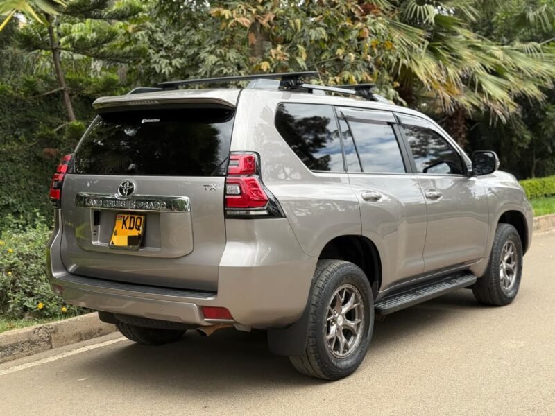 2018 Toyota Landcruiser Prado J150 – Low Mileage 48,000km, 2700cc Petrol, 7-Seater
