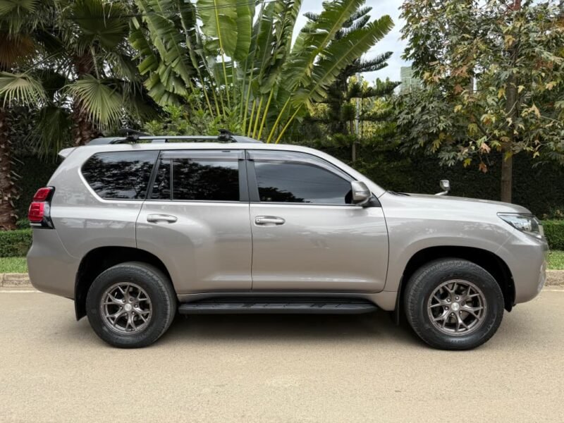 2018 Toyota Landcruiser Prado J150 – Low Mileage 48,000km, 2700cc Petrol, 7-Seater