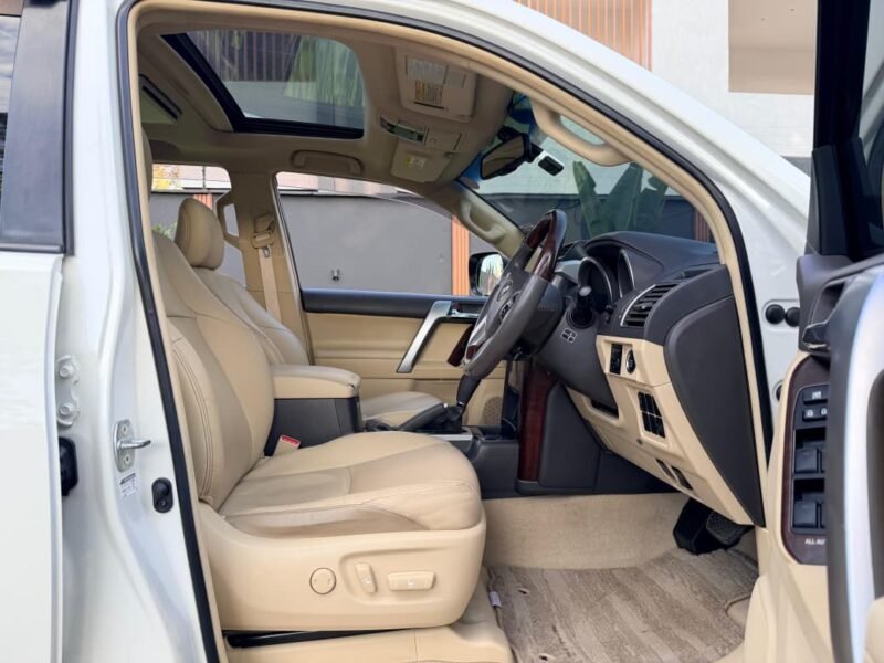 2014 Toyota Landcruiser Prado TX – 2700cc Petrol, Sunroof, 7-Seater SUV