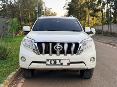 2014 Toyota Landcruiser Prado TX – 2700cc Petrol, Sunroof, 7-Seater SUV