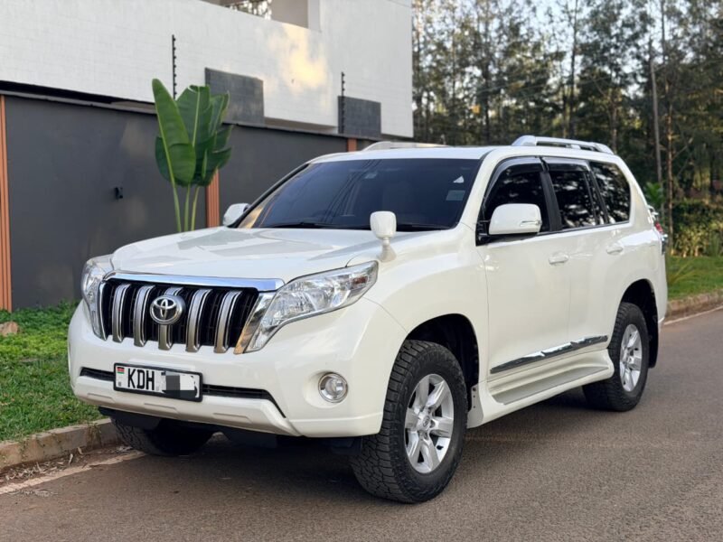 2014 Toyota Landcruiser Prado TX – 2700cc Petrol, Sunroof, 7-Seater SUV