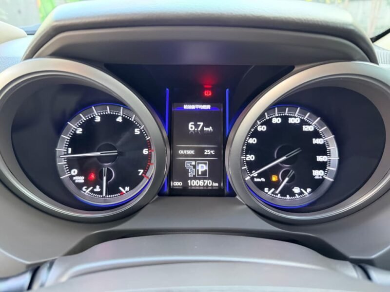 2014 Toyota Landcruiser Prado TX – 2700cc Petrol, Sunroof, 7-Seater SUV
